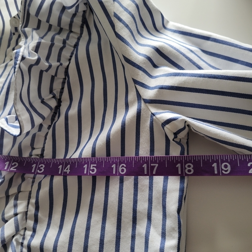 Banna Republic stripped ruffle collared button down top - Picture 7 of 11